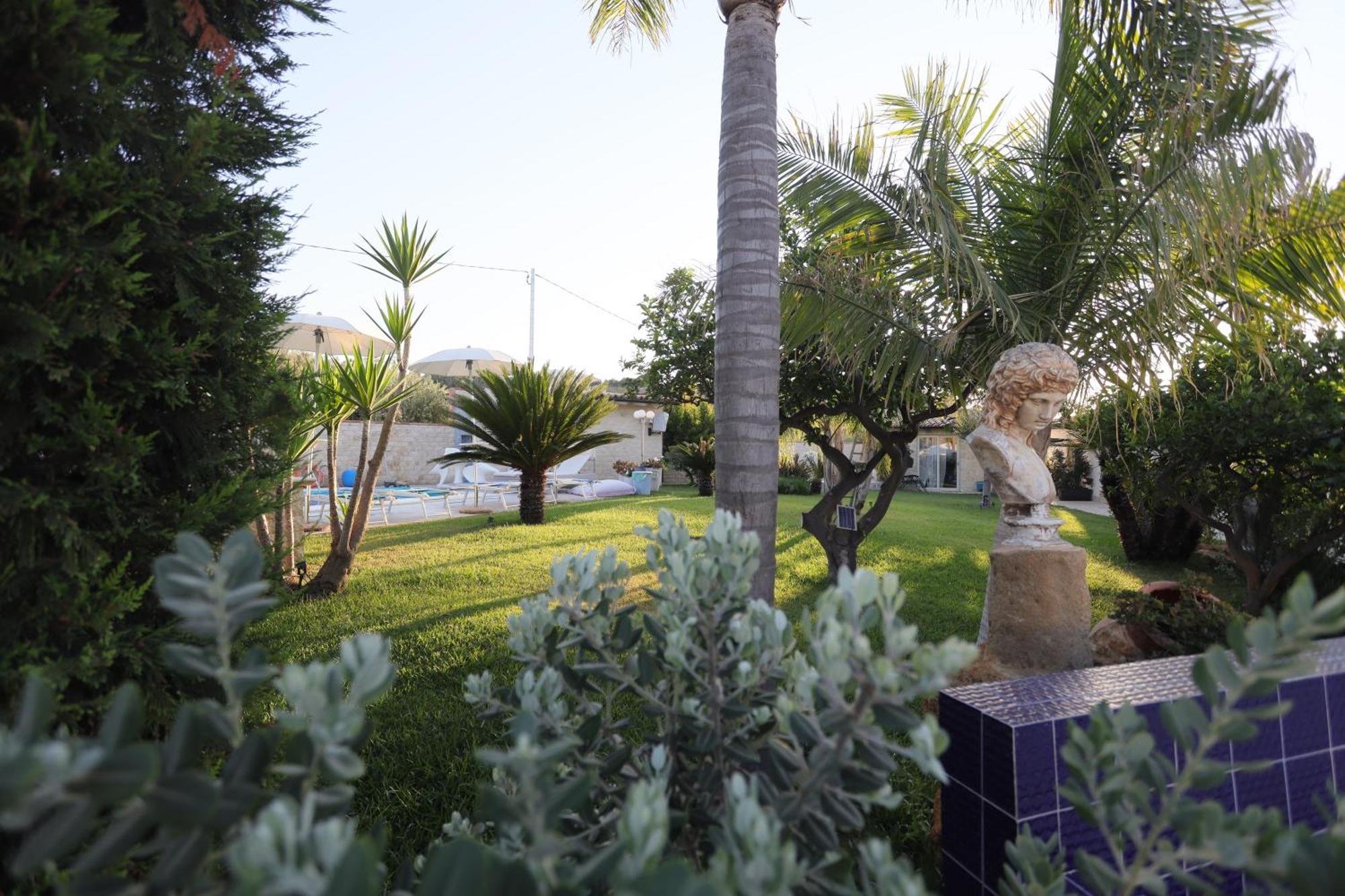 Relais Dea Degli Ulivi Hotel Agrigento Exterior photo